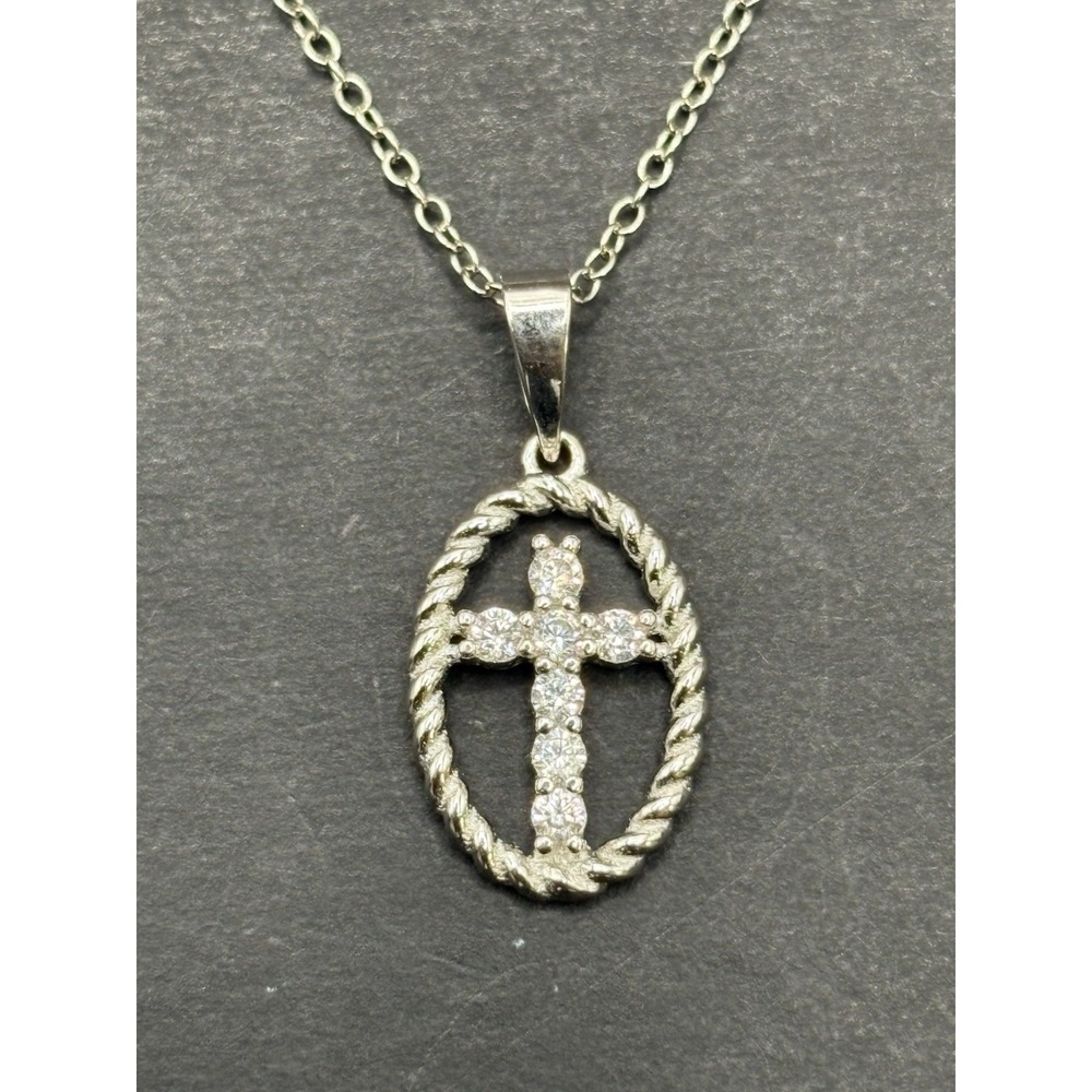 New Condition 18" Sterling Silver Cubic Zirconia Cross Pendant Necklace 925 H19